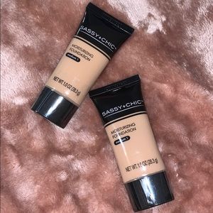Sassy+chic Foundation